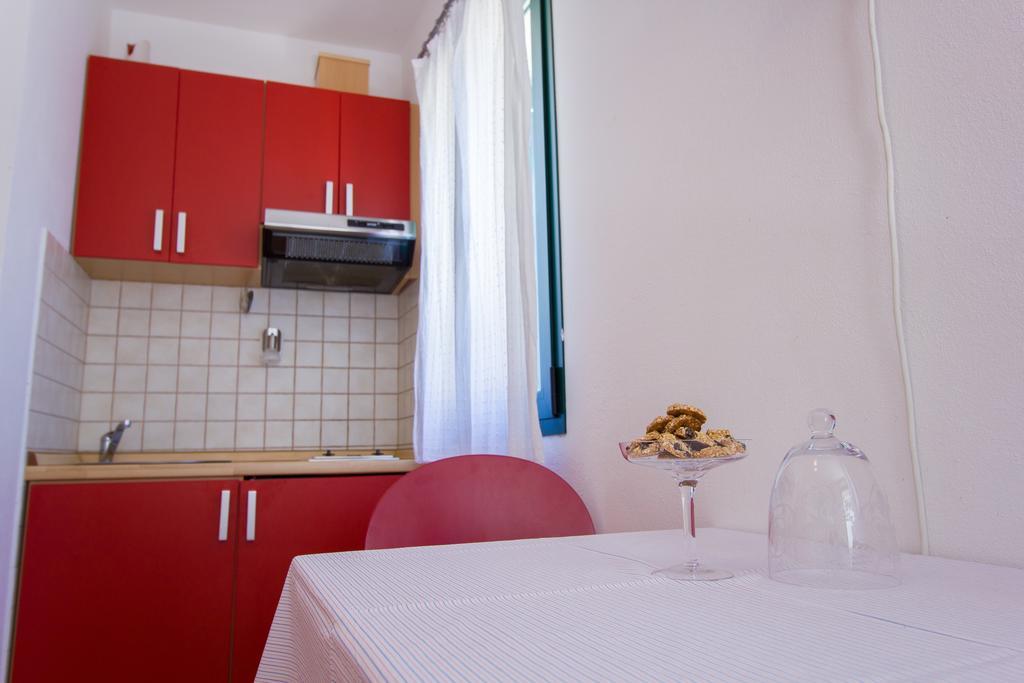 Apartments Petrinic Crnogaj Baška Extérieur photo