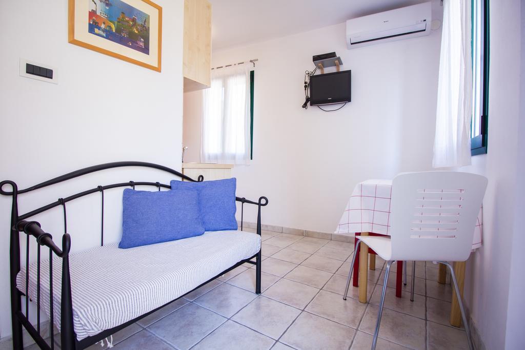 Apartments Petrinic Crnogaj Baška Extérieur photo